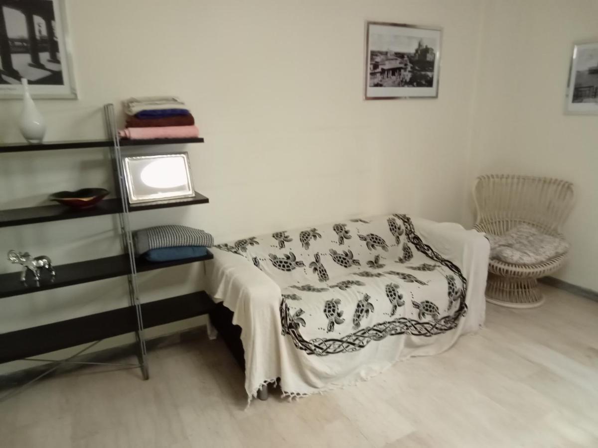 Cristina Room Lido di Ostia Luaran gambar